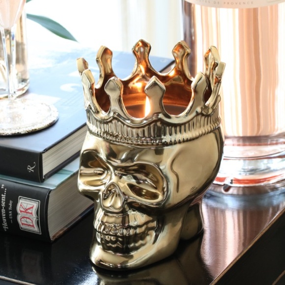 Monte Cristo Gold Skull Candle